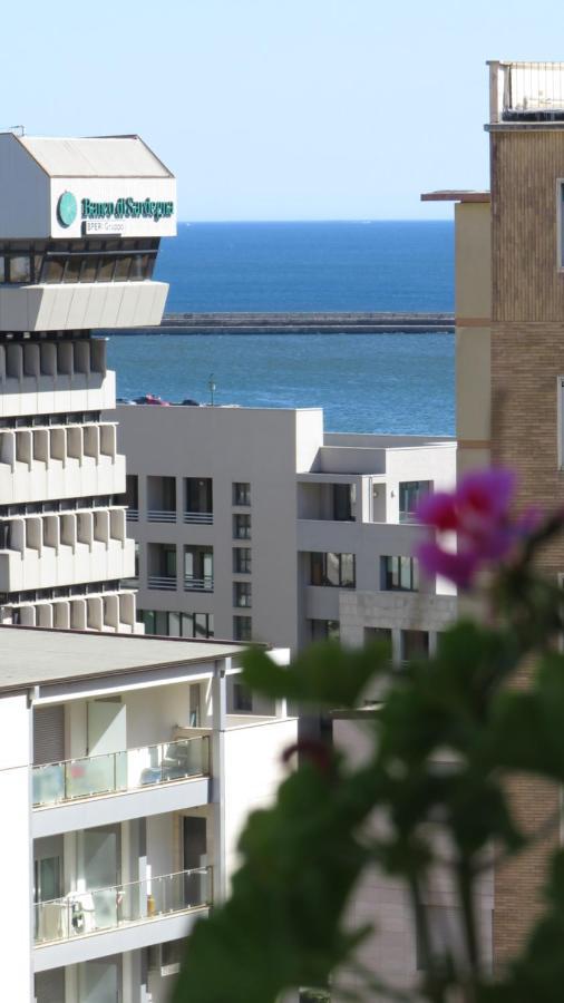 Luna Rossa Rooms カリアリ エクステリア 写真