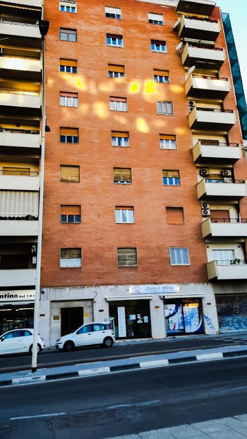 Luna Rossa Rooms カリアリ エクステリア 写真