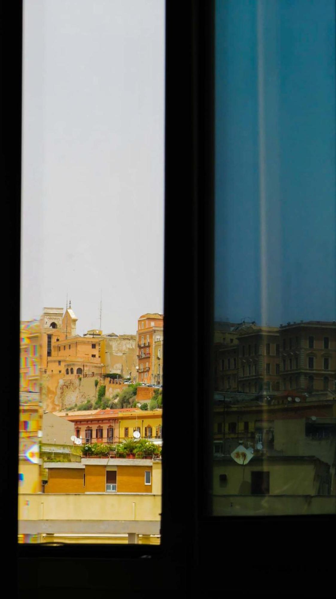Luna Rossa Rooms カリアリ 部屋 写真